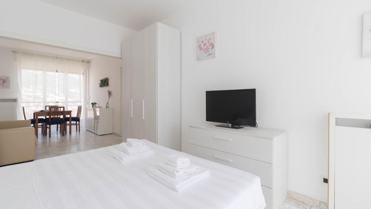 Italianway - Sant'Erasmo 3 Apartment Arma di Taggia Bagian luar foto